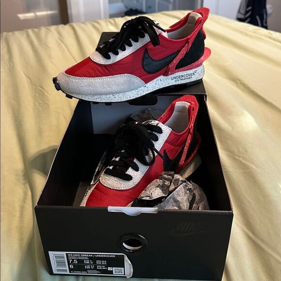 Nike Daybreak Undercover University Red/ Black (Women's) - Picture 1 of 11